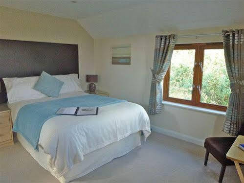 Couette-café Oak 4*